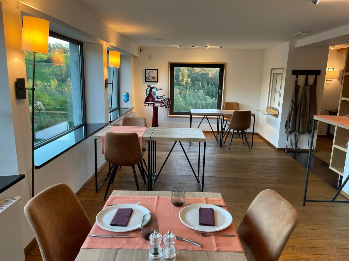 Chambres D'Hotes Les Grisons Houyet Eksteriør bilde